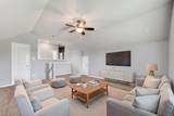 8123 Aleppo Pine Ln - Photo 17