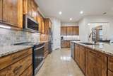 219 Flanders - Photo 15