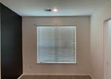 24019 Hawthorn Lakes Drive - Photo 19