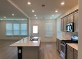 24019 Hawthorn Lakes Drive - Photo 5