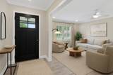 9642 Meadowglen Lane - Photo 19