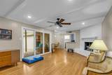 10051 Meadow Lake Lane - Photo 12