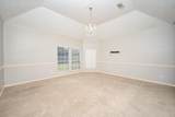 8135 Cove Timbers Lane - Photo 15