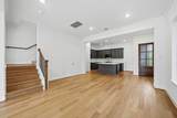 5527 Katy Freeway - Photo 7
