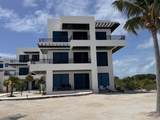  Bluzen On Caye Caulker - Photo 1