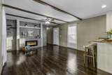 211 Woodstock - Photo 2