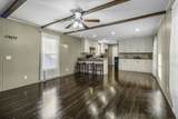 211 Woodstock - Photo 4