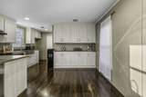211 Woodstock - Photo 5