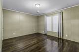 211 Woodstock - Photo 6