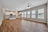 1328 Wicklow Forest Street - Photo 18