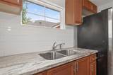 1511 Scharpe Street - Photo 9