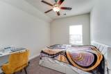 2207 Pickford Terrace Lane - Photo 32