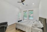 2227 Dellwood Bay Lane - Photo 17