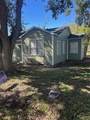1304 Yupon Street - Photo 2