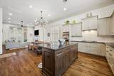 1521 Oakdale Street - Photo 15