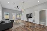 7704 Sealey Street - Photo 8