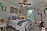 203 Tamarind Street - Photo 22
