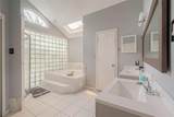 9310 Corner Oaks Ln - Photo 27