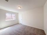 3011 Poplar Isle - Photo 16