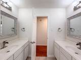 3011 Poplar Isle - Photo 19