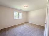 3011 Poplar Isle - Photo 21