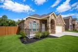604 Linnwood Drive - Photo 3