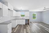622 Maple Way - Photo 7