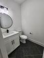650 Everett St Unit B - Photo 18