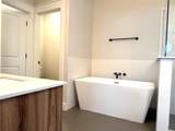 5338 Donovan Gardens Lane - Photo 25
