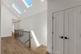 123 Amundsen Street - Photo 11