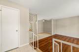 1119 Fountain View Drive - Photo 4