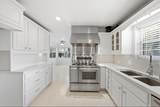 8102 Durklyn Lane - Photo 14