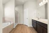 10012 Lone Star Landing Blvd - Photo 14