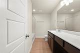 10012 Lone Star Landing Blvd - Photo 8