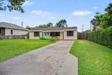 905 15th Ave N - Photo 2