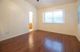 1213 Lovett - Photo 9