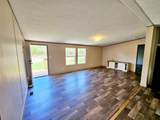 1032 Reeves Road - Photo 7