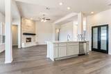 13637 Armstrong - Photo 6