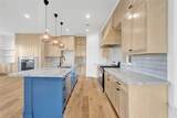 5439 Darling Street - Photo 15