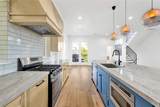 5439 Darling Street - Photo 17