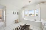 210 Easterly - Photo 12