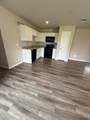 627 W Live Oak Street - Photo 11