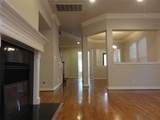 3211 Holly Crossing Drive - Photo 8