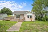405 College Street - Photo 2