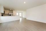 16118 Hatton Drive - Photo 4