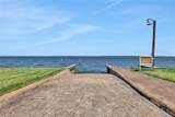 220 Lake Oaks Boulevard - Photo 42