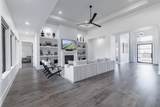 8318 Woods Hollow Trail - Photo 10