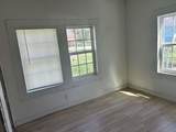 634 Bernard Street - Photo 4