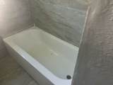 634 Bernard Street - Photo 9