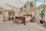8215 Amber Cove Drive - Photo 23